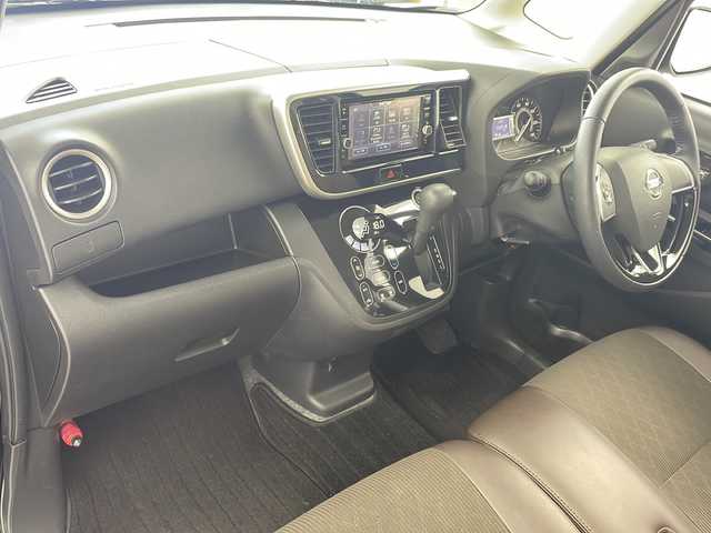 日産 デイズ ルークス HWS X Vセレクション 岐阜県 2018(平30)年 5.3万km ブラック 純正ナビ/CD/DVD/Bluetooth/AUX/SD/AM/FM/フルセグTV/両側パワースライドドア/エマージェンシーブレーキ/アダプティブヘッドライト/デジタルルームミラー/ETC/横滑り抑制機能/ステアリングスイッチ/オートアエコン/電動格納ミラー/スマートキー/プッシュスタート/ハーフレザーシート/LEDオートヘッドライト/フォグランプ/純正15インチアルミホイール/純正ドアバイザー/純正フロアマット