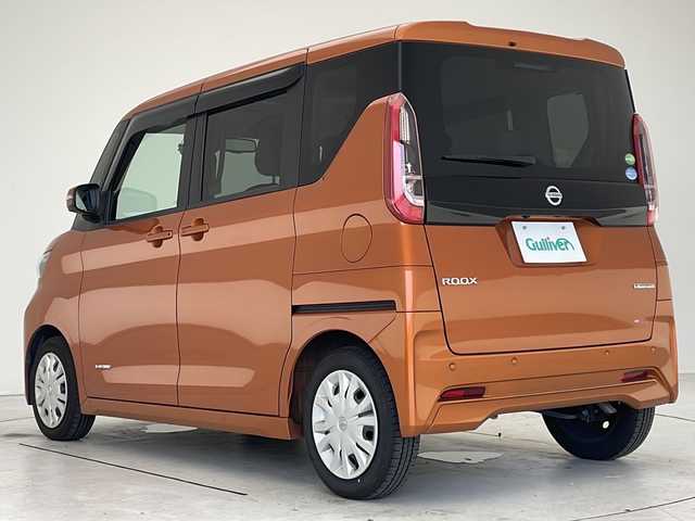 日産 ルークス X 愛知県 2020(令2)年 6.2万km プレミアムサンシャインオレンジ 衝突軽減システム/９型SDナビ/全方位カメラ/パワースライドドア/フルセグ/CD/DVD/Bluetooth/バックカメラ/コーナーセンサー/イージーオープン機能/ドライブレコーダー/ETC/ステアリングスイッチ/スマートキー/プッシュスタート