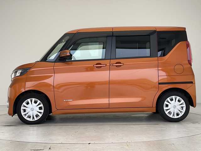 日産 ルークス X 愛知県 2020(令2)年 6.2万km プレミアムサンシャインオレンジ 衝突軽減システム/９型SDナビ/全方位カメラ/パワースライドドア/フルセグ/CD/DVD/Bluetooth/バックカメラ/コーナーセンサー/イージーオープン機能/ドライブレコーダー/ETC/ステアリングスイッチ/スマートキー/プッシュスタート