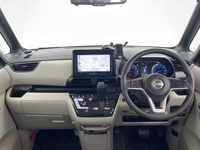 日産 ルークス X 愛知県 2020(令2)年 6.2万km プレミアムサンシャインオレンジ 衝突軽減システム/９型SDナビ/全方位カメラ/パワースライドドア/フルセグ/CD/DVD/Bluetooth/バックカメラ/コーナーセンサー/イージーオープン機能/ドライブレコーダー/ETC/ステアリングスイッチ/スマートキー/プッシュスタート