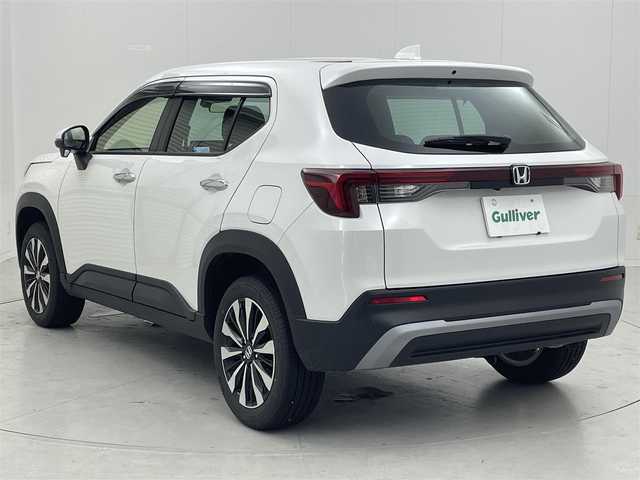 ホンダ ＷＲ－Ｖ Z 茨城県 2024(令6)年 0.8万km プラチナホワイトパール 純正ナビ/バックカメラ/フルセグ再生可/HDMI/衝突被害軽減ブレーキ/車線逸脱抑制装置/レーダークルーズコントロール/オートマチックハイビーム/クリアランスソナー/純正17インチAW/LEDヘッドライト/スマートキー