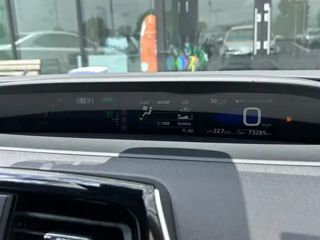 トヨタ プリウス A ツーリングセレクション 奈良県 2017(平29)年 7.4万km ホワイトパールクリスタルシャイン トヨタセーフティセンス　/純正ナビ　/ＥＴＣ　/ドラレコ　/バックカメラ　/クルーズコントロール　/フルセグ　/ヘッドアップディスプレイ　/シートヒーター　/ＢＳＭ　/レーンキープ　/コーナーセンサー　/横滑り防止装置/レーンキープアシスト/オートライト/オートマチックハイビーム/衝突被害軽減システム