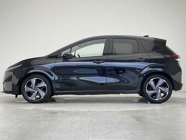 日産 オーラ G レザーエディション 愛知県 2024(令6)年 0.5万km 黒 プロパイロット/衝突被害軽減ブレーキ/BOSEプレミアムサウンド/純正9インチディスプレイオーディオナビ（あり）/三眼LEDヘッドライト/全方位カメラ/レーダークルーズコントロール/フルセグTV/Bluetooth/バックカメラ/コーナーセンサー/オートマチックハイビーム/純正アルミホイール/ETC2.0/インテリジェントミラー/置くだけ充電器/ステアリングスイッチ/スマートキー/プッシュスタート