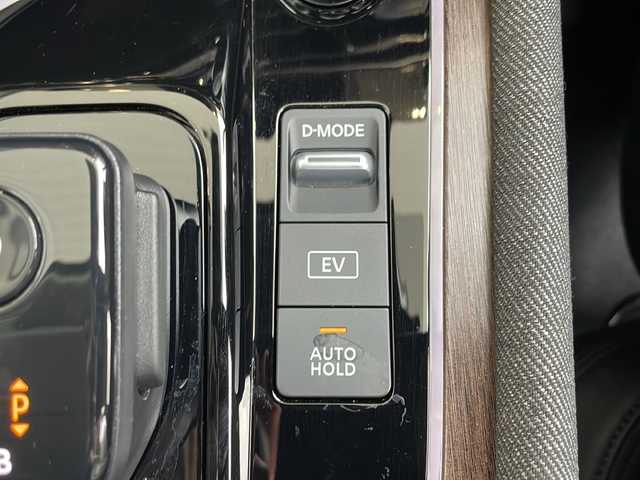 日産 オーラ G レザーエディション 愛知県 2024(令6)年 0.5万km 黒 プロパイロット/衝突被害軽減ブレーキ/BOSEプレミアムサウンド/純正9インチディスプレイオーディオナビ（あり）/三眼LEDヘッドライト/全方位カメラ/レーダークルーズコントロール/フルセグTV/Bluetooth/バックカメラ/コーナーセンサー/オートマチックハイビーム/純正アルミホイール/ETC2.0/インテリジェントミラー/置くだけ充電器/ステアリングスイッチ/スマートキー/プッシュスタート