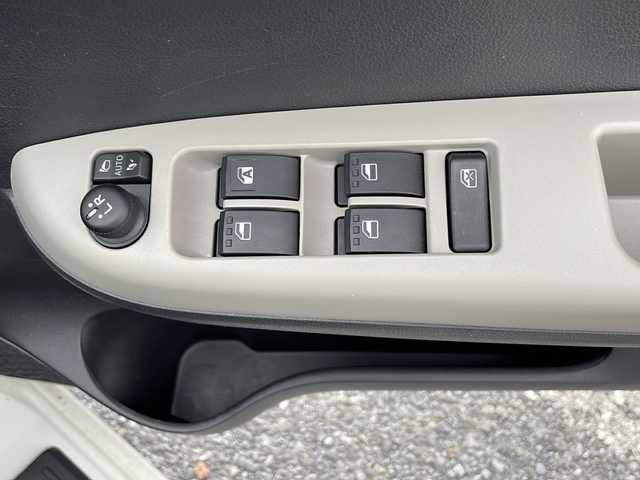 トヨタ パッソ モーダ 千葉県 2020(令2)年 2.1万km ブラックマイカメタリック/パールホワイト2トーン ナビＮＳＣＮ－Ｗ６８　バックカメラ　ドラレコ　ＥＴＣ　レーンアシスト　ＡＨＢ　衝突被害軽減　スマートアシスト　ツートンカラー　ＬＥＤライト　オートライト　前後センサー　アイドリングストップ 14AW