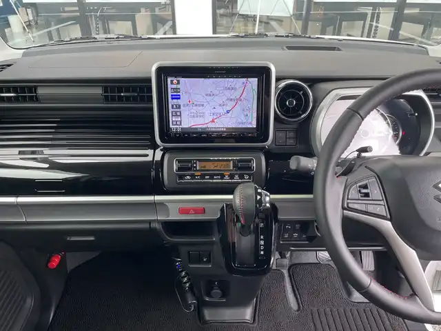 スズキ スペーシア カスタム HYBRID XS ターボ 千葉県 2020(令2)年 3.4万km ピュアホワイトP 純正8インチナビ/(フルセグTV/BT/CD/DVD/FM/AM)/全周囲カメラ/前後ドライブレコーダー/ヘッドアップディスプレイ/衝突被害軽減システム/車線逸脱警報/レーダークルーズコントロール/パドルシフト/シートカバー/両側パワースライドドア/横滑り防止装置/ビルトインETC/アイドリングストップ/LEDヘッドライト/フォグランプ/オートライト/ウィンカーミラー/電動格納ミラー/社外15インチAW/シートヒーター/車高調/プッシュスタート/スマートキー/フロアマット/スペアキー/取扱説明書/保証書