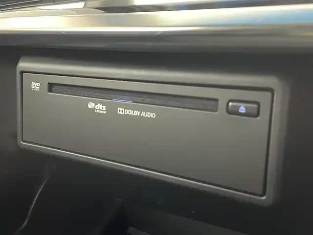 トヨタ アルファード S Cパッケージ 埼玉県 2022(令4)年 4.5万km ホワイトパールクリスタルシャイン モデリスタ　サンルーフ　後席モニタ　ＤＶＤ　ＥＴＣ　３眼ＬＥＤ　純正９型ＤＡ　コネクトナビ　Ｂカメラ　両側電動　ドライブレコーダー　温シート　エアシート　ベンチレ―ション　電動リアゲート　電動シート フルセグTV　ＭＴモード付ＡＴ　トヨタセーフティセンス