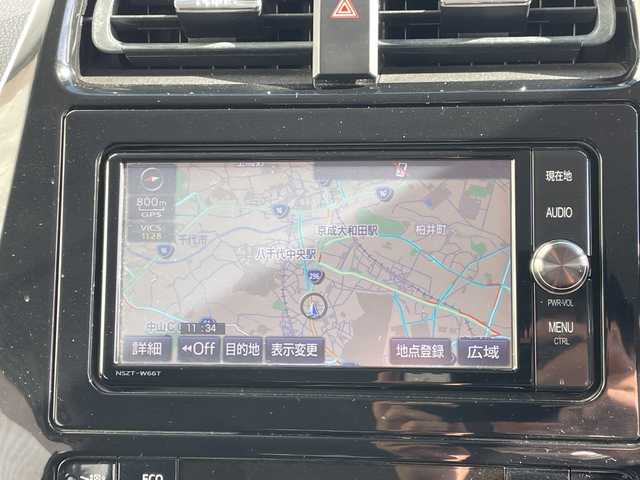 トヨタ プリウス Sセーフティプラス 千葉県 2016(平28)年 6.9万km ホワイトパールクリスタルシャイン 純正メモリナビ/(フルセグTV/BT/CD/DVD/FM/AM)/フルエアロ/ヘッドアップディスプレイ/パーキングアシスト/衝突被害軽減システム/車線逸脱警報/バックカメラ/追従気クルーズコントロール/横滑り防止装置/ビルトインETC/アイドリングストップ/LEDヘッドライト/フォグランプ/オートライト/ウィンカーミラー/電動格納ミラー/純正15インチAW/シートリフター/プッシュスタート/スマートキー/フロアマット/スペアキー/取扱説明書/保証書