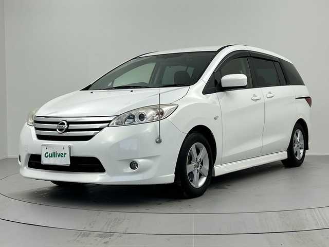 日産 ラフェスタ ハイウェイスター 奈良県 2014(平26)年 3.9万km 白 純正7インチSDナビ/CD/DVD/SD/USB/TV/ドライブレコーダー/横滑り防止装置/片側パワースライドドア/アイドリングストップ/ヘッドライトレベライザー/フロントフォグ/純正15インチAW/純正フロアマット/電格ミラー/ドアバイザー/ETC