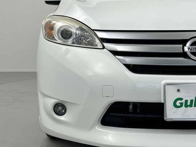 日産 ラフェスタ ハイウェイスター 奈良県 2014(平26)年 3.9万km 白 純正7インチSDナビ/CD/DVD/SD/USB/TV/ドライブレコーダー/横滑り防止装置/片側パワースライドドア/アイドリングストップ/ヘッドライトレベライザー/フロントフォグ/純正15インチAW/純正フロアマット/電格ミラー/ドアバイザー/ETC