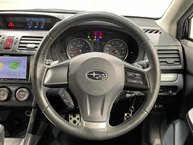 スバル インプレッサ スポーツ 2．0i－S 愛知県 2012(平24)年 11.6万km オブシディアンブラックパール カロツツェリアSDナビ/（Bluetooth/フルセグTV/SD/FM/AM/CD・DVD再生）/ビルトインETC/オートクルーズコントール/D席パワーシート/ハーフレザーシート/パドルシフト/横滑り防止/純正フロアマット/純正アルミホイール/フォグランプ/ドアバイザー/取扱説明書