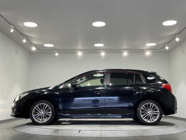 スバル インプレッサ スポーツ 2．0i－S 愛知県 2012(平24)年 11.6万km オブシディアンブラックパール カロツツェリアSDナビ/（Bluetooth/フルセグTV/SD/FM/AM/CD・DVD再生）/ビルトインETC/オートクルーズコントール/D席パワーシート/ハーフレザーシート/パドルシフト/横滑り防止/純正フロアマット/純正アルミホイール/フォグランプ/ドアバイザー/取扱説明書