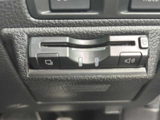 スバル レガシィ Ｂ４ 2．5GT Sパッケージ 鳥取県 2009(平21)年 7.2万km クリスタルブラックシリカ 4WD/インタークーラーターボ/Si-DRIVE/クラリオンHDDナビ【GCX809】/・フルセグ/・CD/DVD/・Bluetooth/スマートキー/プッシュスタート/ETC/ハーフレザーシート /D席パワーシート /社外18AW/ABS/電動パーキング/オートライト/キセノンライト /W＆サイドエアバック/カーテンエアバック /パドルシフト