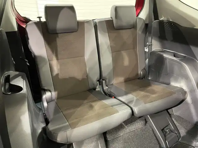 トヨタ シエンタ G クエロ 愛知県 2018(平30)年 0.9万km センシュアルレッドマイカ 純正ＳＤナビ　/（Bluetooth/フルセグTV/SD/AM/FM/CD・DVD再生）/パノラミックビューモニター　/両側パワースライドドア/トヨタセーフティセンスC/　-プリクラッシュセーフティ（衝突軽減ブレーキ）/　-LDA(車線逸脱警報）/　-先行車発進/シートヒーター　/ＬＥＤヘッドライト　/ステアリングヒーター　/クリアランスソナー　/ドライブレコーダー/LEDフォグ/応急スペアタイヤ有