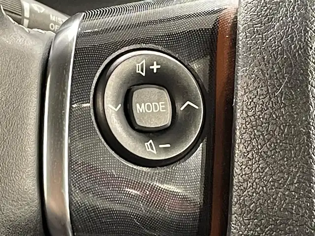トヨタ シエンタ G クエロ 愛知県 2018(平30)年 0.9万km センシュアルレッドマイカ 純正ＳＤナビ　/（Bluetooth/フルセグTV/SD/AM/FM/CD・DVD再生）/パノラミックビューモニター　/両側パワースライドドア/トヨタセーフティセンスC/　-プリクラッシュセーフティ（衝突軽減ブレーキ）/　-LDA(車線逸脱警報）/　-先行車発進/シートヒーター　/ＬＥＤヘッドライト　/ステアリングヒーター　/クリアランスソナー　/ドライブレコーダー/LEDフォグ/応急スペアタイヤ有