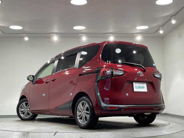 トヨタ シエンタ G クエロ 愛知県 2018(平30)年 0.9万km センシュアルレッドマイカ 純正ＳＤナビ　/（Bluetooth/フルセグTV/SD/AM/FM/CD・DVD再生）/パノラミックビューモニター　/両側パワースライドドア/トヨタセーフティセンスC/　-プリクラッシュセーフティ（衝突軽減ブレーキ）/　-LDA(車線逸脱警報）/　-先行車発進/シートヒーター　/ＬＥＤヘッドライト　/ステアリングヒーター　/クリアランスソナー　/ドライブレコーダー/LEDフォグ/応急スペアタイヤ有