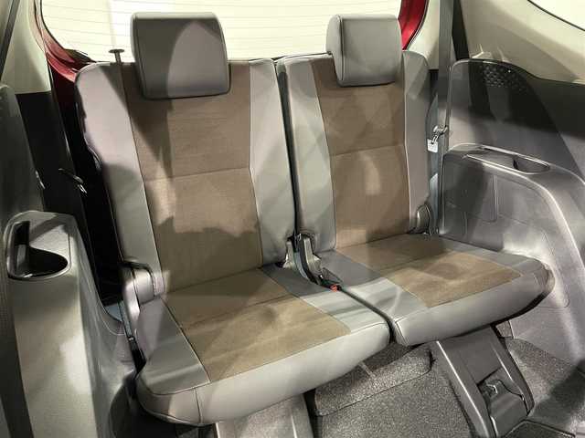 トヨタ シエンタ G クエロ 愛知県 2018(平30)年 0.9万km センシュアルレッドマイカ 純正ＳＤナビ　/（Bluetooth/フルセグTV/SD/AM/FM/CD・DVD再生）/パノラミックビューモニター　/両側パワースライドドア/トヨタセーフティセンスC/　-プリクラッシュセーフティ（衝突軽減ブレーキ）/　-LDA(車線逸脱警報）/　-先行車発進/シートヒーター　/ＬＥＤヘッドライト　/ステアリングヒーター　/クリアランスソナー　/ドライブレコーダー/LEDフォグ/応急スペアタイヤ有