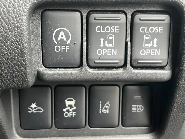 日産 デイズ ルークス ハイウェイスターX Gパッケージ 秋田県 2018(平30)年 2.5万km ブラック ４WD/純正ナビ/全方位カメラ/アラウンドビューモニター/衝突軽減システム/LEDヘッドライト/両側パワスラ/フルセグ/アイドリングストップ/レーンキープアシスト/オートマチックハイビーム/プッシュスタート/コーナーセンサー/D席シートヒーター/ステアリングスイッチ/ドライブレコーダー/ETC/純正フロアマット/純正ドアバイザー/オートライト/オートエアコン/パワーステアリング/パワーウィンドウ/横滑り防止/電動格納ウィンカーミラー