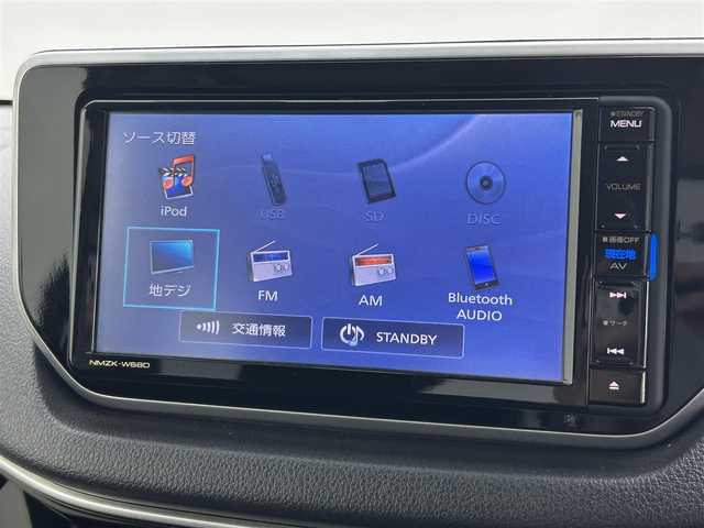 ダイハツ ムーヴ X リミテッド SAⅢ 福井県 2018(平30)年 3.7万km ブライトシルバーメタリック スマートアシストIII/・衝突軽減ブレーキ/純正ナビゲーション/型式：NMZK-W68D/【AM/FM/CD/Bluetooth/フルセグTV】/バックカメラ/ETC/プッシュスタート/スマートキー/スペアキー/ヘッドライドレベライザー/シートヒーター/取扱説明書/新車時保証書
