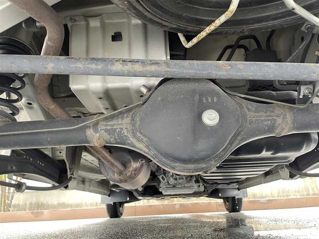 スズキ エブリイ PA 滋賀県 2013(平25)年 8.9万km シルキーシルバーメタリック ガソリン/2WD/AT/7インチナビ　MVD-308BT/(FM/AM/CD/ワンセグ/Bluetooth)/ETC/スタッドレスタイヤ積み込み/マニュアルAC/パワーステアリング/パワーウインドウ/ステアリングカバー付き/純正フロアマット/純正ドアバイザー