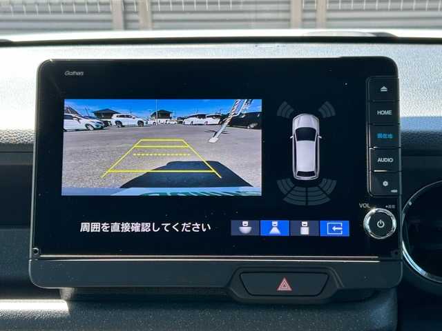 ホンダ Ｎ ＢＯＸ カスタム ターボ 千葉県 2024(令6)年 0.4万km プレミアムサンライトホワイトパール 9インチホンダコネクトナビ/フルセグTV/Bluetooth/USB/iPod接続/Apple CarPlay/CD/DVD/SD再生/両側パワースライドドア/クルーズコントロール/前席シートヒーター/ホンダセンシング/横滑り防止装置/レーンキープアシスト/衝突被害軽減システム/先行車検知音/路外逸脱抑制システム/標識認識機能/リアパーキングセンサー/パーキングソナー/ヘッドライトレベライザー/バックカメラ/プッシュスタート/スペアキー×1/スマートキー/LEDヘッドライト/カーテンエアバッグ/純正フロアマット/純正１５インチホイール