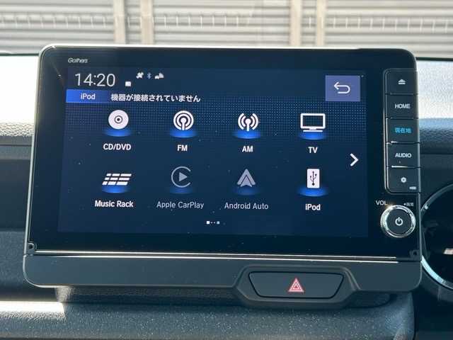 ホンダ Ｎ ＢＯＸ カスタム ターボ 千葉県 2024(令6)年 0.4万km プレミアムサンライトホワイトパール 9インチホンダコネクトナビ/フルセグTV/Bluetooth/USB/iPod接続/Apple CarPlay/CD/DVD/SD再生/両側パワースライドドア/クルーズコントロール/前席シートヒーター/ホンダセンシング/横滑り防止装置/レーンキープアシスト/衝突被害軽減システム/先行車検知音/路外逸脱抑制システム/標識認識機能/リアパーキングセンサー/パーキングソナー/ヘッドライトレベライザー/バックカメラ/プッシュスタート/スペアキー×1/スマートキー/LEDヘッドライト/カーテンエアバッグ/純正フロアマット/純正１５インチホイール