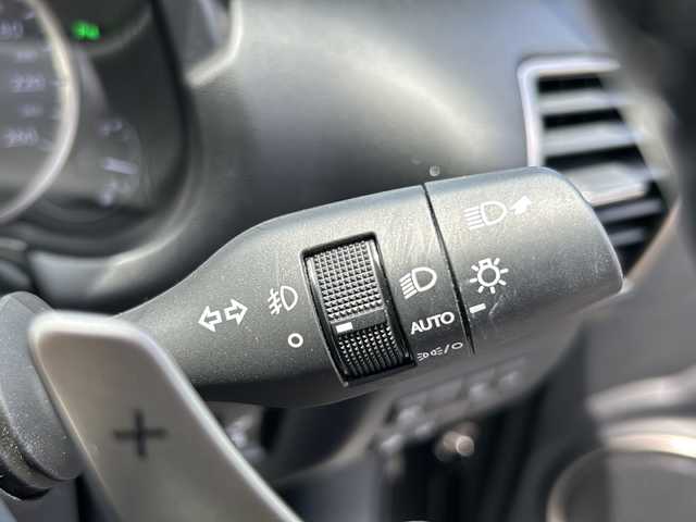 レクサス ＮＸ 300h バージョンL 東京都 2021(令3)年 4.9万km グラファイトブラックガラスフレーク 純正ナビ/・TV/Bluetooth/Apple car play/android auto/レクサスセーフティーシステム＋/・プリクラッシュセーフティ/・レーントレーシングアシスト/・アダプティブハイビームシステム/・レーダークルーズコントロール/・ロードサインアシスト/ブラインドスポットモニター/パノラミックビューモニター/三眼フルLEDヘッドランプ/オートライト/前後ドライブレコーダー（DC-DR652）/電動格納機能式後席/運転席・助手席ベンチレーション/全席シートヒーター/電動格納ミラー/純正18インチホイール/ETC/取扱説明書/保証書