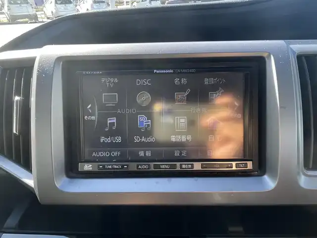 ホンダ ステップワゴン スパーダ Z 熊本県 2012(平24)年 6.6万km ホワイトオーキッドパール (株)IDOMが運営する【じしゃロン熊本店】の自社ローン専用車両になりますこちらは現金またはオートローンご利用時の価格です。自社ローンご希望の方は別途その旨お申付け下さい/社外ナビ　/バックカメラ　/ワンオーナー　/両側パワースライドドア　/アイドリングストップ　/ＨＩＤヘッドライト　/パドルシフト　/Ｗエアバッグ　/ＴＥＩＮ車高調　/スマートキー　/電動格納ミラー　/純正フロアマット