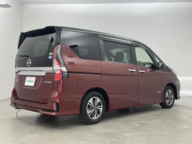 日産 セレナ e－パワー ハイウェイスター V 埼玉県 2020(令2)年 5.4万km マルーンレッド 2トーン プロパイロット　純正１０インチナビ　アラウンドビューモニター　両側パワースライドドア　パーキングアシスト　ドライブレコーダー　ＢＳＩ　ＬＥＤライト　ビルトインＥＴＣ　地デジフルセグ　コーナーセンサー