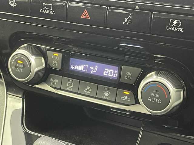 日産 セレナ e－パワー ハイウェイスター V 埼玉県 2020(令2)年 5.4万km マルーンレッド 2トーン プロパイロット　純正１０インチナビ　アラウンドビューモニター　両側パワースライドドア　パーキングアシスト　ドライブレコーダー　ＢＳＩ　ＬＥＤライト　ビルトインＥＴＣ　地デジフルセグ　コーナーセンサー