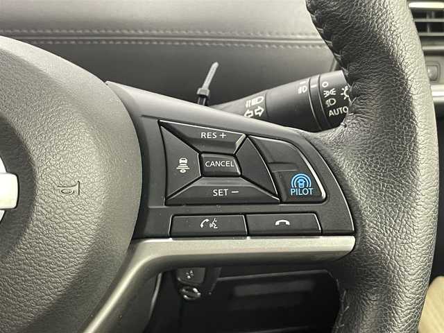 日産 セレナ e－パワー ハイウェイスター V 埼玉県 2020(令2)年 5.4万km マルーンレッド 2トーン プロパイロット　純正１０インチナビ　アラウンドビューモニター　両側パワースライドドア　パーキングアシスト　ドライブレコーダー　ＢＳＩ　ＬＥＤライト　ビルトインＥＴＣ　地デジフルセグ　コーナーセンサー