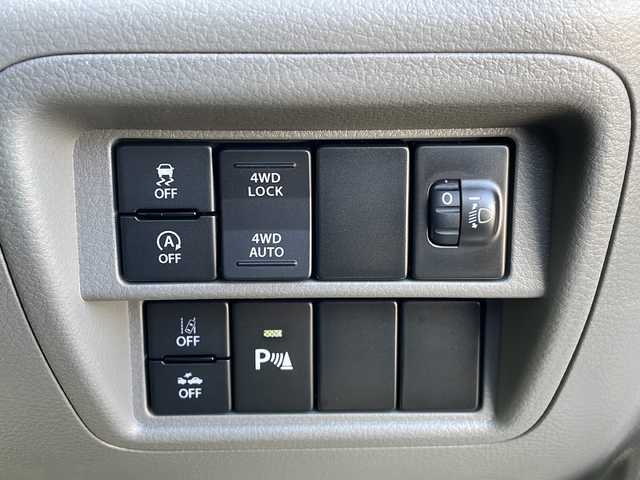 スズキ エブリイ PA リミテッド 新潟県 2024(令6)年 0.1千km スペリアホワイト 4WD/純正カーラジオ/衝突被害軽減ブレーキ/レーンキープアシスト/コーナーセンサー/リモコンキー /オートライト/オートハイビーム