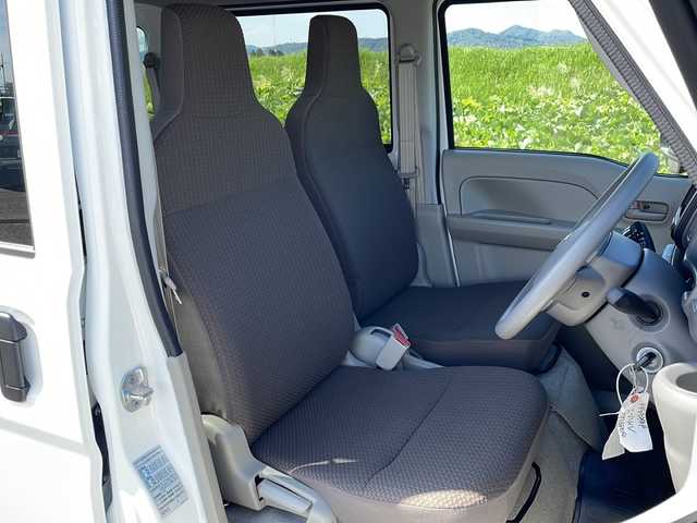 スズキ エブリイ PA リミテッド 新潟県 2024(令6)年 0.1千km スペリアホワイト 4WD/純正カーラジオ/衝突被害軽減ブレーキ/レーンキープアシスト/コーナーセンサー/リモコンキー /オートライト/オートハイビーム