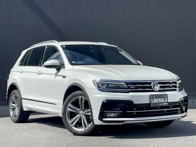 フォルクスワーゲン ティグアン TDI 4モーション Rライン 栃木県 2020(令2)年 6.1万km パール 純正ナビ（BT/AppleCarPlay/AndroidAuto/TV)/全方位カメラ/全席シートヒーター/電動リアゲート/追従機能付きクルーズコントロール/パーキングアシスト/ヘッドアップディスプレイ/社外ドライブレコーダー（前後）/アンビエントライト/オートマチックハイビーム/レーンキープアシスト/ビルトインETC/プッシュスタート/スマートキー