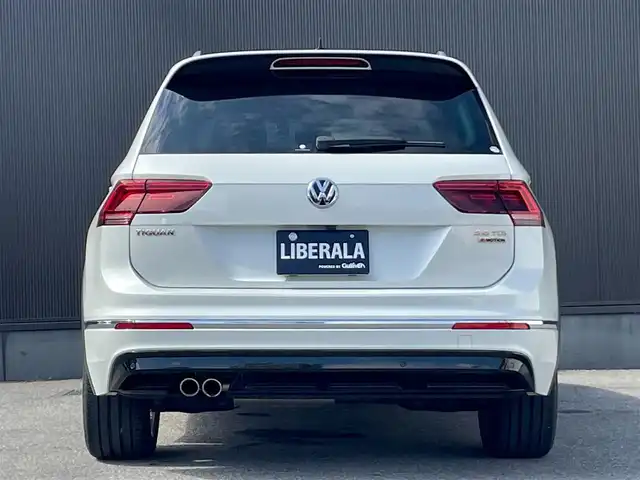 フォルクスワーゲン ティグアン TDI 4モーション Rライン 栃木県 2020(令2)年 6.1万km パール 純正ナビ（BT/AppleCarPlay/AndroidAuto/TV)/全方位カメラ/全席シートヒーター/電動リアゲート/追従機能付きクルーズコントロール/パーキングアシスト/ヘッドアップディスプレイ/社外ドライブレコーダー（前後）/アンビエントライト/オートマチックハイビーム/レーンキープアシスト/ビルトインETC/プッシュスタート/スマートキー