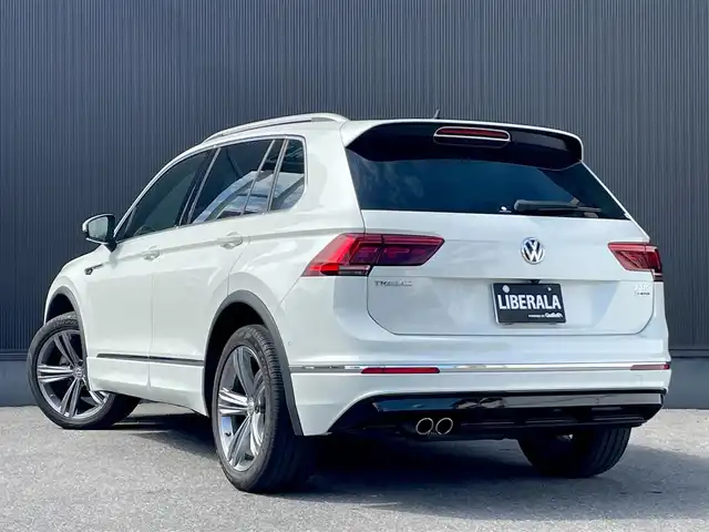 フォルクスワーゲン ティグアン TDI 4モーション Rライン 栃木県 2020(令2)年 6.1万km パール 純正ナビ（BT/AppleCarPlay/AndroidAuto/TV)/全方位カメラ/全席シートヒーター/電動リアゲート/追従機能付きクルーズコントロール/パーキングアシスト/ヘッドアップディスプレイ/社外ドライブレコーダー（前後）/アンビエントライト/オートマチックハイビーム/レーンキープアシスト/ビルトインETC/プッシュスタート/スマートキー