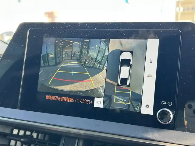 トヨタ プリウス U 愛媛県 2023(令5)年 2.1万km グレー 4WD/寒冷地仕様/純正8型ナビ/フルセグTV/パノラミックビューモニター/ビルトインETC2.0/純正ドライブレコーダー/レーダークルーズコントロール/クリアランスソナー/セーフティセンス/・衝突被害軽減ブレーキ/・車線逸脱防止支援システム/・ドライバー異常時対応システム/・オートマチックハイビーム/緊急時操舵支援/ブラインドスポットモニター/レーンチェンジアシスト/パーキングサポートブレーキ/LEDヘッドランプ/合皮巻きステアリング/ステアリングヒーター/上級ファブリックスポーティシート/前席シートヒーター/スマートキー/プッシュエンジンスタート/禁煙車