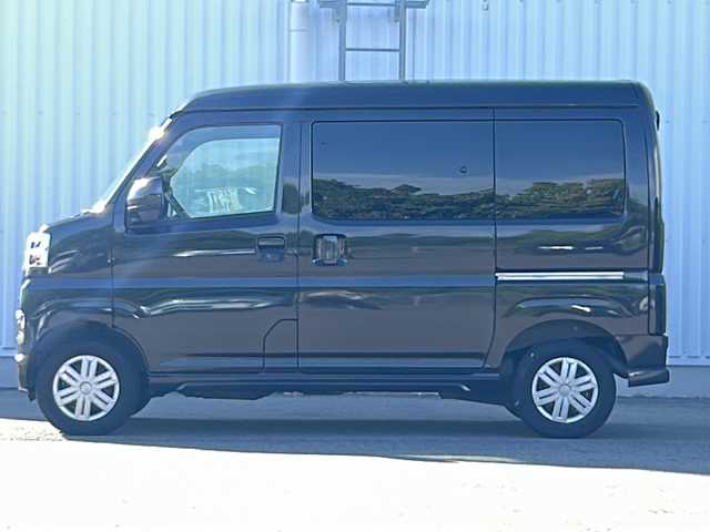 ダイハツ アトレー バン X 愛媛県 2022(令4)年 3.7万km ブラックマイカメタリック 純正ナビ/Bluetooth/CD/DVD/フルセグ/バックカメラ/ETC/純正フロアマット/両側スライドドア/コーナーセンサー/オートライト/LEDヘッドライト/スマートキー/プッシュスタート/スペアキー/アイドリングストップ/保証書/取扱説明書