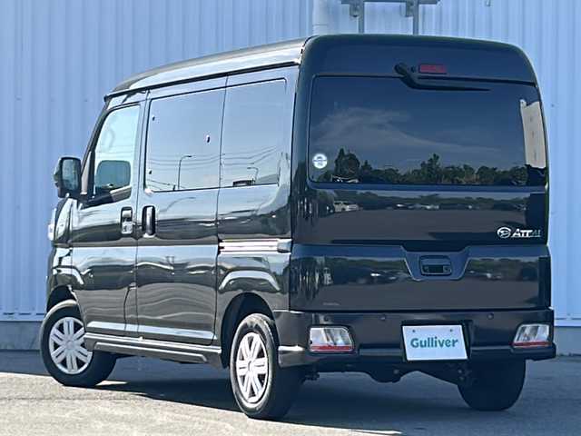 ダイハツ アトレー バン X 愛媛県 2022(令4)年 3.7万km ブラックマイカメタリック 純正ナビ/Bluetooth/CD/DVD/フルセグ/バックカメラ/ETC/純正フロアマット/両側スライドドア/コーナーセンサー/オートライト/LEDヘッドライト/スマートキー/プッシュスタート/スペアキー/アイドリングストップ/保証書/取扱説明書