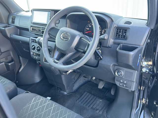 ダイハツ アトレー バン X 愛媛県 2022(令4)年 3.7万km ブラックマイカメタリック 純正ナビ/Bluetooth/CD/DVD/フルセグ/バックカメラ/ETC/純正フロアマット/両側スライドドア/コーナーセンサー/オートライト/LEDヘッドライト/スマートキー/プッシュスタート/スペアキー/アイドリングストップ/保証書/取扱説明書