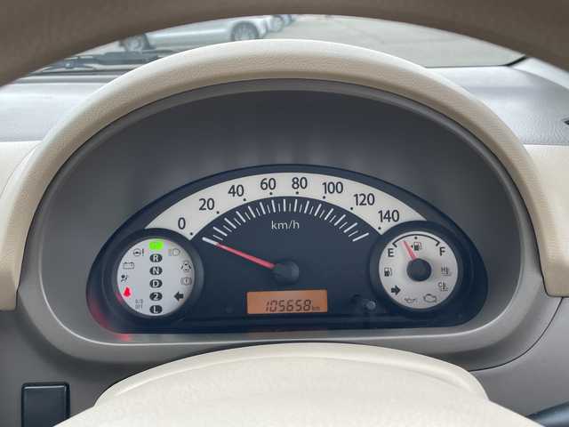 スズキ アルト F 富山県 2011(平23)年 10.6万km マルーンブラウンパール 社外メモリナビ/【CD/FM/AM/AUX/ワンセグTV】/バックカメラ/純正フロアマット/社外13インチアルミホイール/ハロゲンヘッドライト/保証書・記録簿/取扱説明書/リモコンキー×１