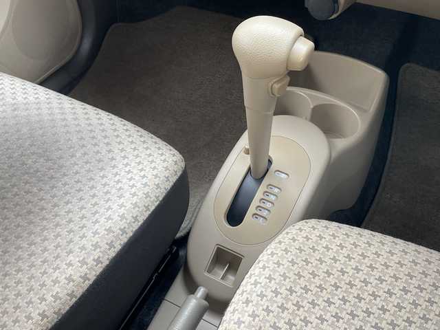 スズキ アルト F 富山県 2011(平23)年 10.6万km マルーンブラウンパール 社外メモリナビ/【CD/FM/AM/AUX/ワンセグTV】/バックカメラ/純正フロアマット/社外13インチアルミホイール/ハロゲンヘッドライト/保証書・記録簿/取扱説明書/リモコンキー×１