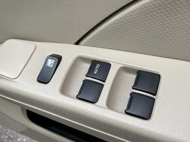 スズキ アルト F 富山県 2011(平23)年 10.6万km マルーンブラウンパール 社外メモリナビ/【CD/FM/AM/AUX/ワンセグTV】/バックカメラ/純正フロアマット/社外13インチアルミホイール/ハロゲンヘッドライト/保証書・記録簿/取扱説明書/リモコンキー×１