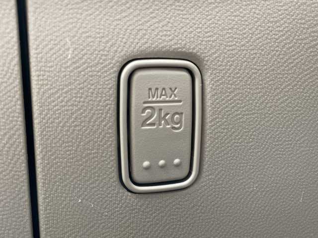 スズキ アルト F 富山県 2011(平23)年 10.6万km マルーンブラウンパール 社外メモリナビ/【CD/FM/AM/AUX/ワンセグTV】/バックカメラ/純正フロアマット/社外13インチアルミホイール/ハロゲンヘッドライト/保証書・記録簿/取扱説明書/リモコンキー×１