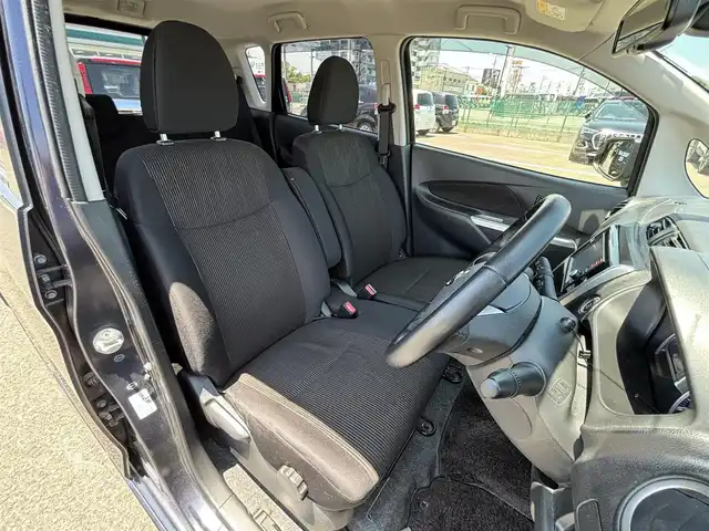 日産 デイズ HWS X Vセレ +SeftyⅡ 大分県 2015(平27)年 6.2万km プレミアムパープルP ワンオーナー車　/純正ナビ　/フルセグ　/ＵＳＢ／ＡＵＸ入力端子　/全周囲カメラ　/ベンチシート　/純正フロアマット　/純正アルミホイール　/衝突被害軽減ブレーキ　/横滑り防止装置　/Ｗエアバッグ　/アイドリングストップ/保証書　/取扱説明書