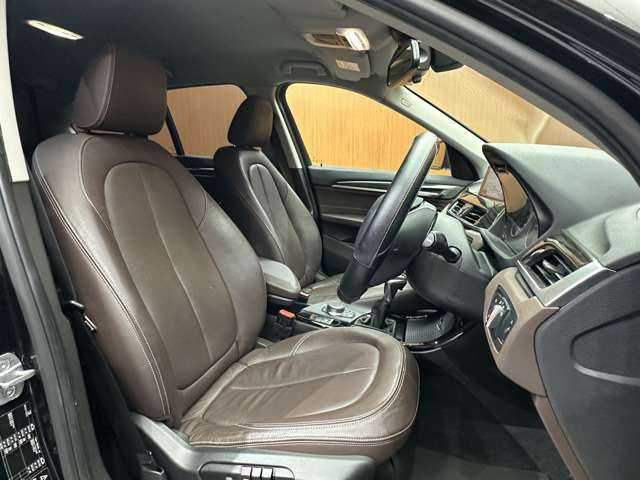 ＢＭＷ Ｘ１ xDrive 18d xライン 千葉県 2018(平30)年 4.3万km 黒 純正ナビ　/バックカメラ　/茶革　/シートヒーター　/ＰＤＣ　/パーキングアシスト　/ＬＥＤヘッドライト　/オートライト　/電動リアゲート　/メモリーパワーシート　/ＥＴＣ　/ステアリングスイッチ　/純正１８インチＡＷ