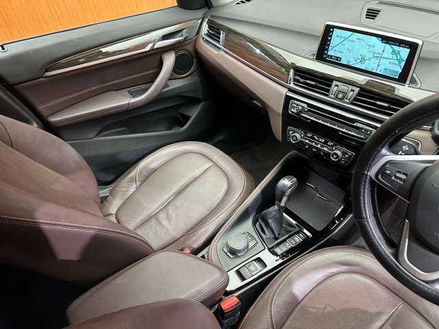 ＢＭＷ Ｘ１ xDrive 18d xライン 千葉県 2018(平30)年 4.3万km 黒 純正ナビ　/バックカメラ　/茶革　/シートヒーター　/ＰＤＣ　/パーキングアシスト　/ＬＥＤヘッドライト　/オートライト　/電動リアゲート　/メモリーパワーシート　/ＥＴＣ　/ステアリングスイッチ　/純正１８インチＡＷ