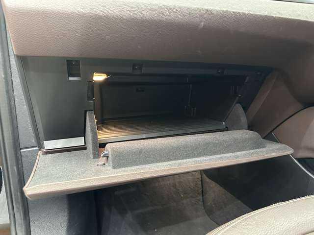 ＢＭＷ Ｘ１ xDrive 18d xライン 千葉県 2018(平30)年 4.3万km 黒 純正ナビ　/バックカメラ　/茶革　/シートヒーター　/ＰＤＣ　/パーキングアシスト　/ＬＥＤヘッドライト　/オートライト　/電動リアゲート　/メモリーパワーシート　/ＥＴＣ　/ステアリングスイッチ　/純正１８インチＡＷ