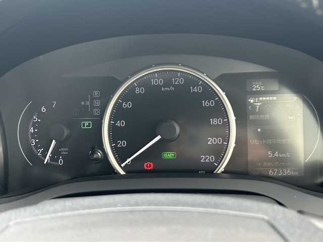 レクサス ＣＴ 200h Fスポーツ 岡山県 2014(平26)年 6.8万km ブラック/ホワイトノーヴァガラスフレーク オプション ブラックルーフ/純正SDナビ/・CD/DVD/SD/フルセグ/Bluetooth　/10スピーカーサウンドシステム/バックカメラ　/Fスポーツ専用黒本革シート/プリクラッシュセーフティ/レーダークルーズコントロール/LEDオートヘッドライト　/パドルシフト付革巻きステア/シートヒーター　/前後コーナーセンサー　/100V電源　/スマートキー×2/純正アルミ/禁煙車