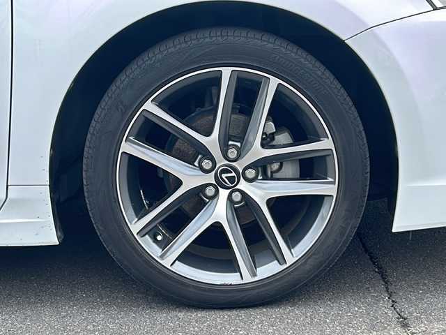 レクサス ＣＴ 200h Fスポーツ 岡山県 2014(平26)年 6.8万km ブラック/ホワイトノーヴァガラスフレーク オプション ブラックルーフ/純正SDナビ/・CD/DVD/SD/フルセグ/Bluetooth　/10スピーカーサウンドシステム/バックカメラ　/Fスポーツ専用黒本革シート/プリクラッシュセーフティ/レーダークルーズコントロール/LEDオートヘッドライト　/パドルシフト付革巻きステア/シートヒーター　/前後コーナーセンサー　/100V電源　/スマートキー×2/純正アルミ/禁煙車